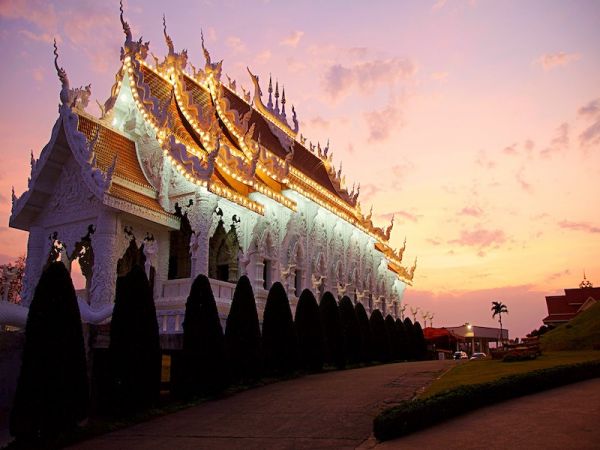 RUINAS DE AYUTTHAYA - VUELO A CHIANG RAI