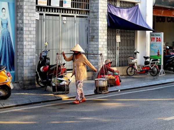 HANOI - VUELO A HUE