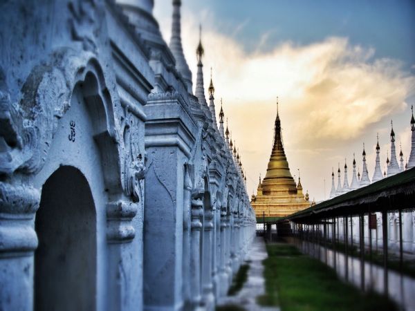 MANDALAY - HEHO - NYAUNG SHWE - LAGO INLE