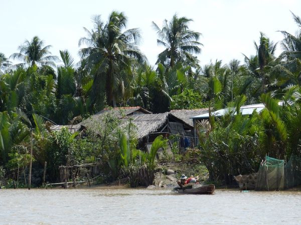 DELTA MEKONG - CAI BE - VINH LONG