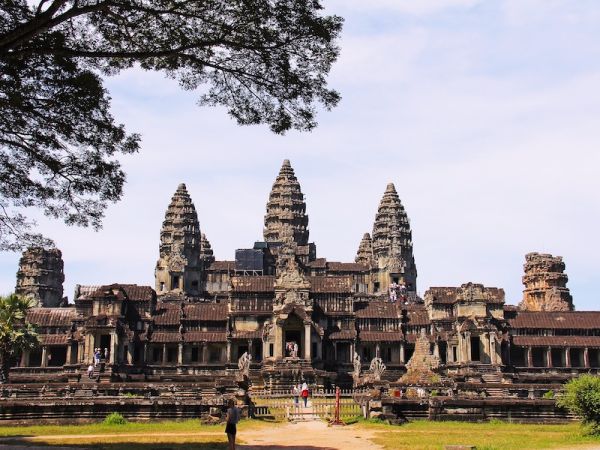 SIEM REAP: BANTEAY SREI - BENG MEALEA