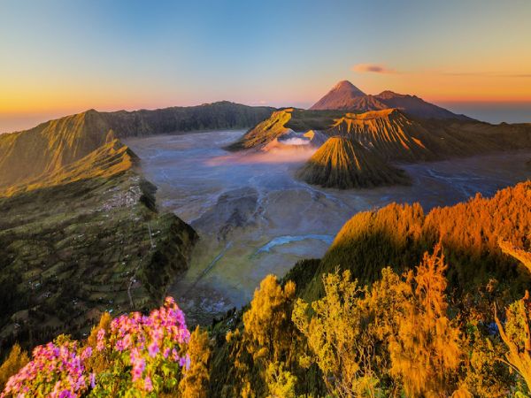 YOGYAKARTA - SOLO - BROMO