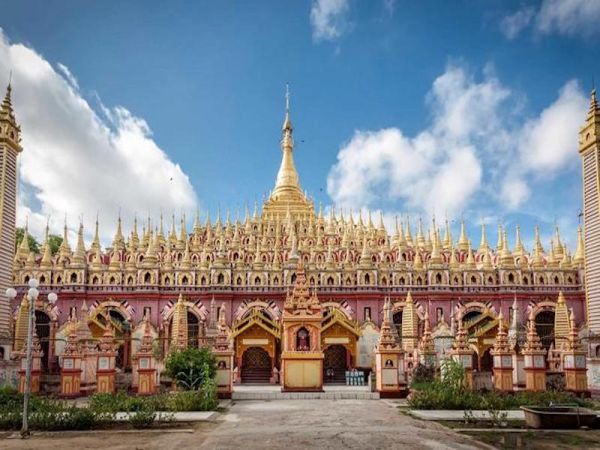 MANDALAY: MONYWA -  PHO WING TUANG CAVES - MONYWA