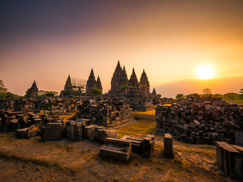 Amanecer en Prambanan