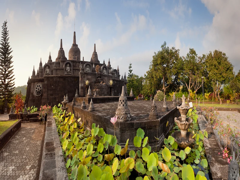 Monasterio Brahma Vihara (Bali)