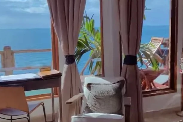 Isaraya Luxury Over Water