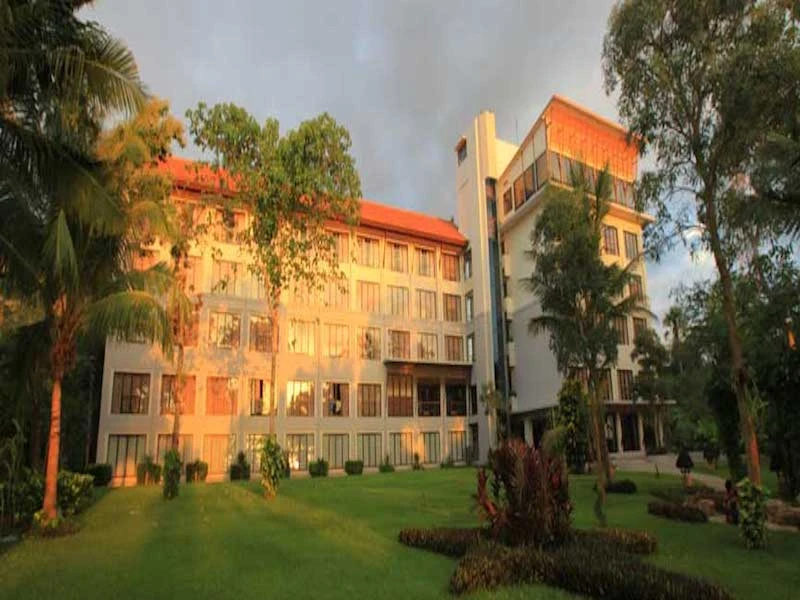 Bintang Flores Hotel