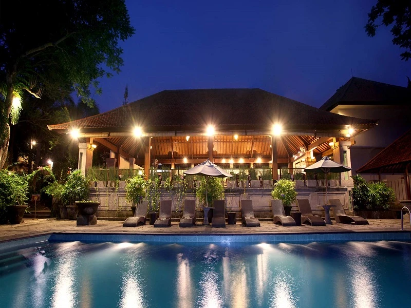 Champlung Sari Hotel - imagen 6