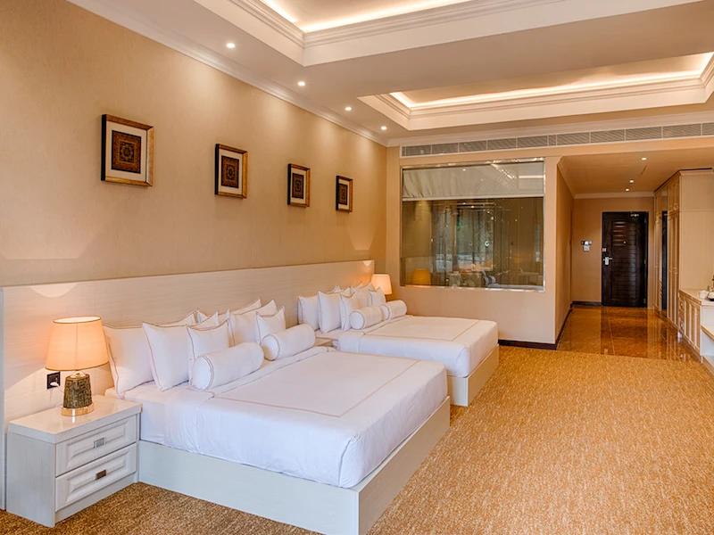 Golden Crown - imagen 3