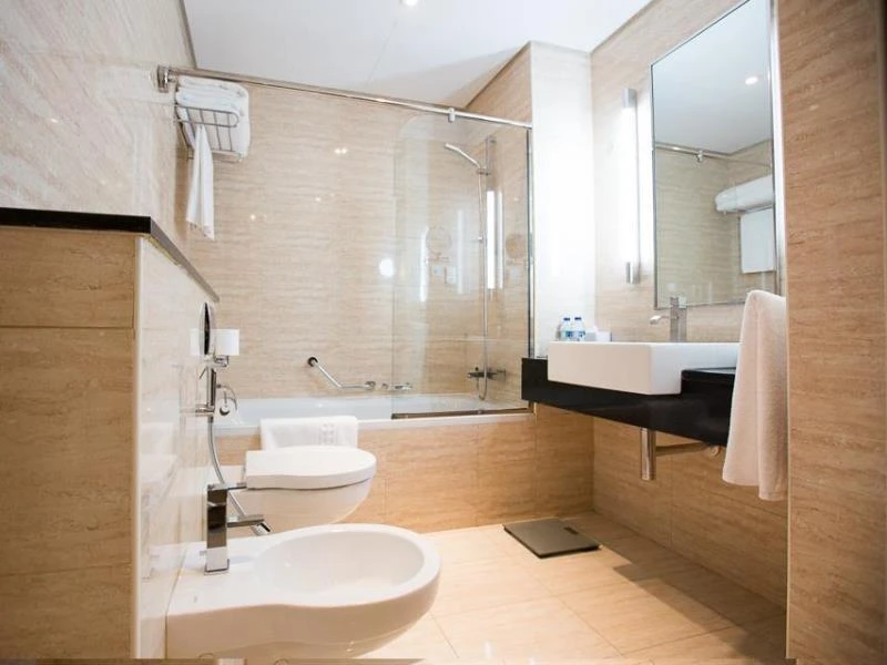 Pullman JLT - imagen 2